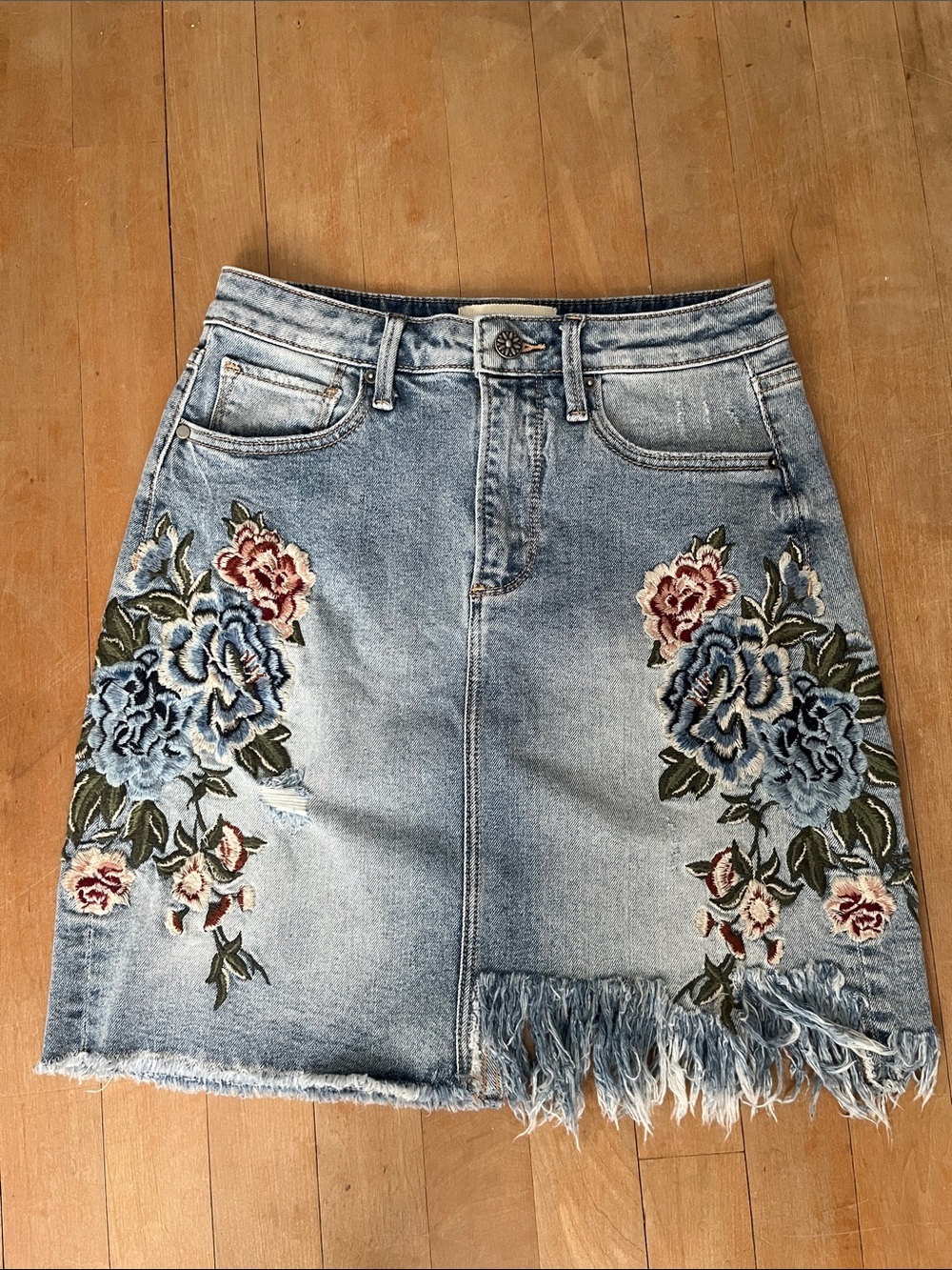 Driftwood Denim- Veronica- Embroidered Light Blue Denim Mini Skirt - Size 25